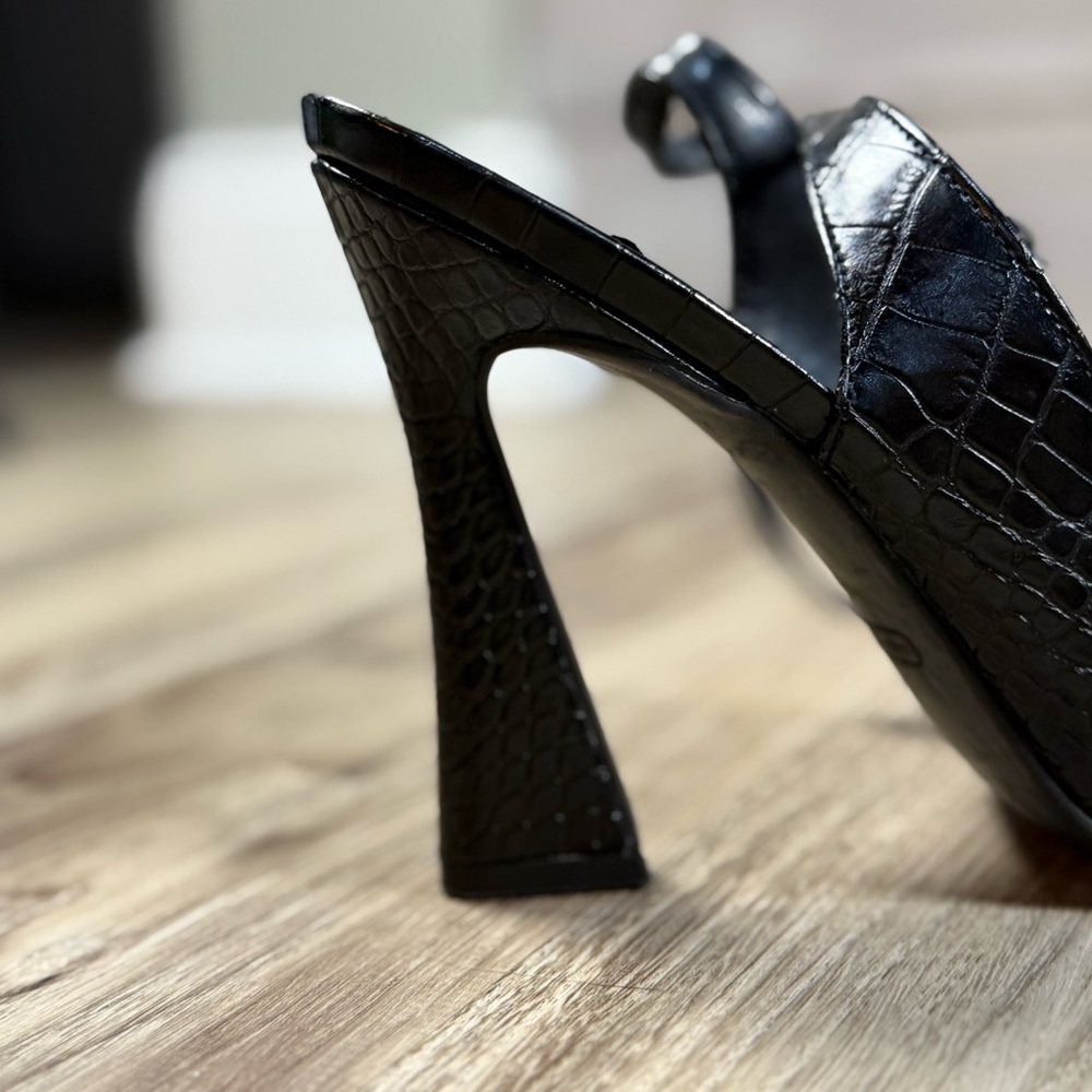Nine West Black Croc-Pattern Heels - Picture 9 of 16